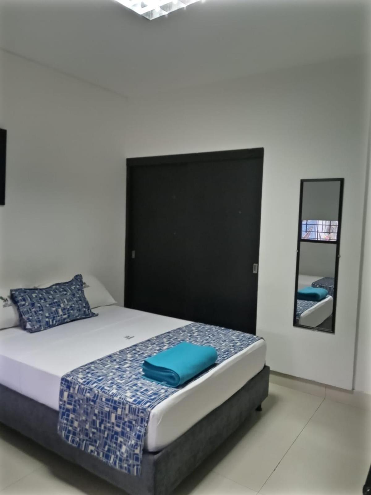 Hotel Medellin 圣玛尔塔 外观 照片